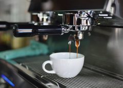 Quels sont les appareils indispensables pour la préparation du café ?